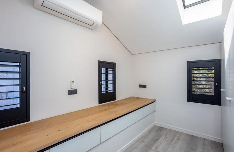 5 Bedroom Property for Sale in Camps Bay Western Cape